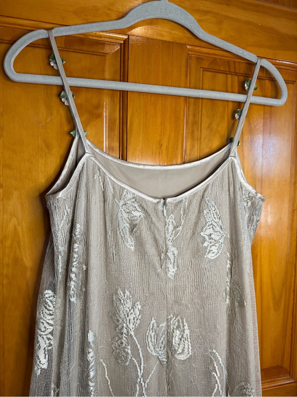 Cache Vintage Lace Maxi Dress with Floral pattern and Flower details Size Large - Picture 9 of 9